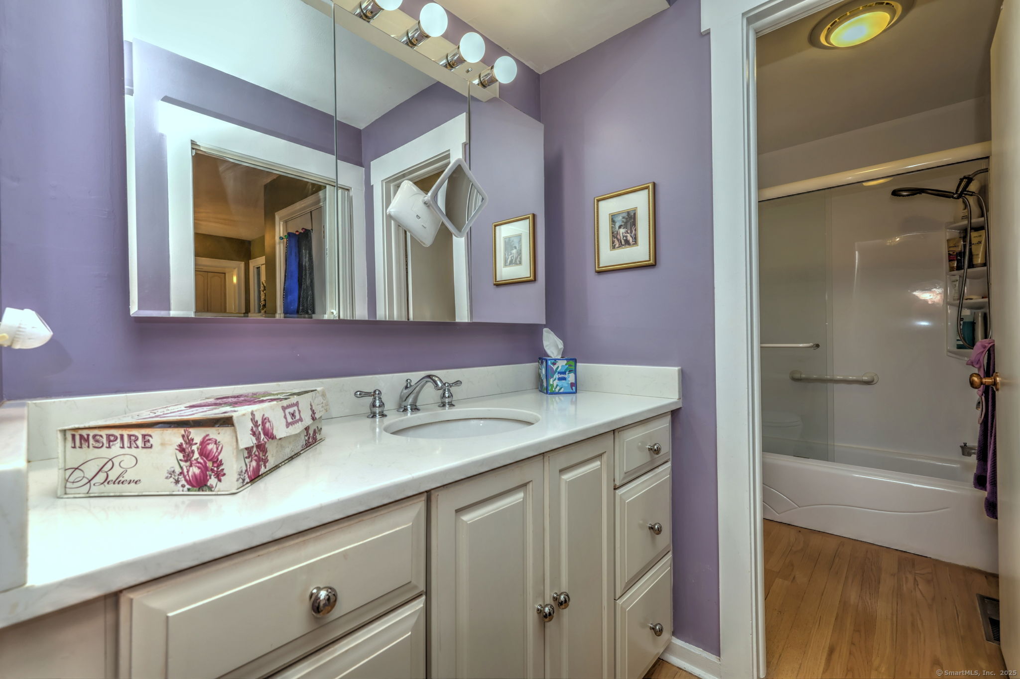 Stratford, Connecticut, 06614, United States, 1 Bedroom Bedrooms, ,3 BathroomsBathrooms,Residential,For Sale,1954891