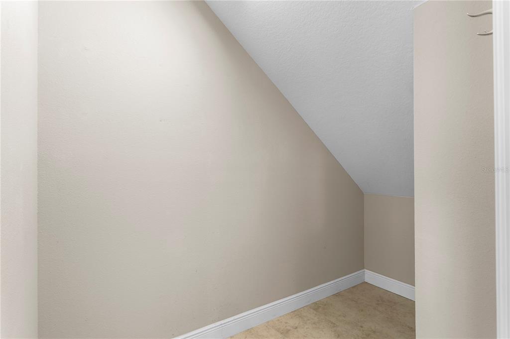 Tampa, Florida, 33647, United States, 5 Bedrooms Bedrooms, ,3 BathroomsBathrooms,Residential,For Sale,1987732