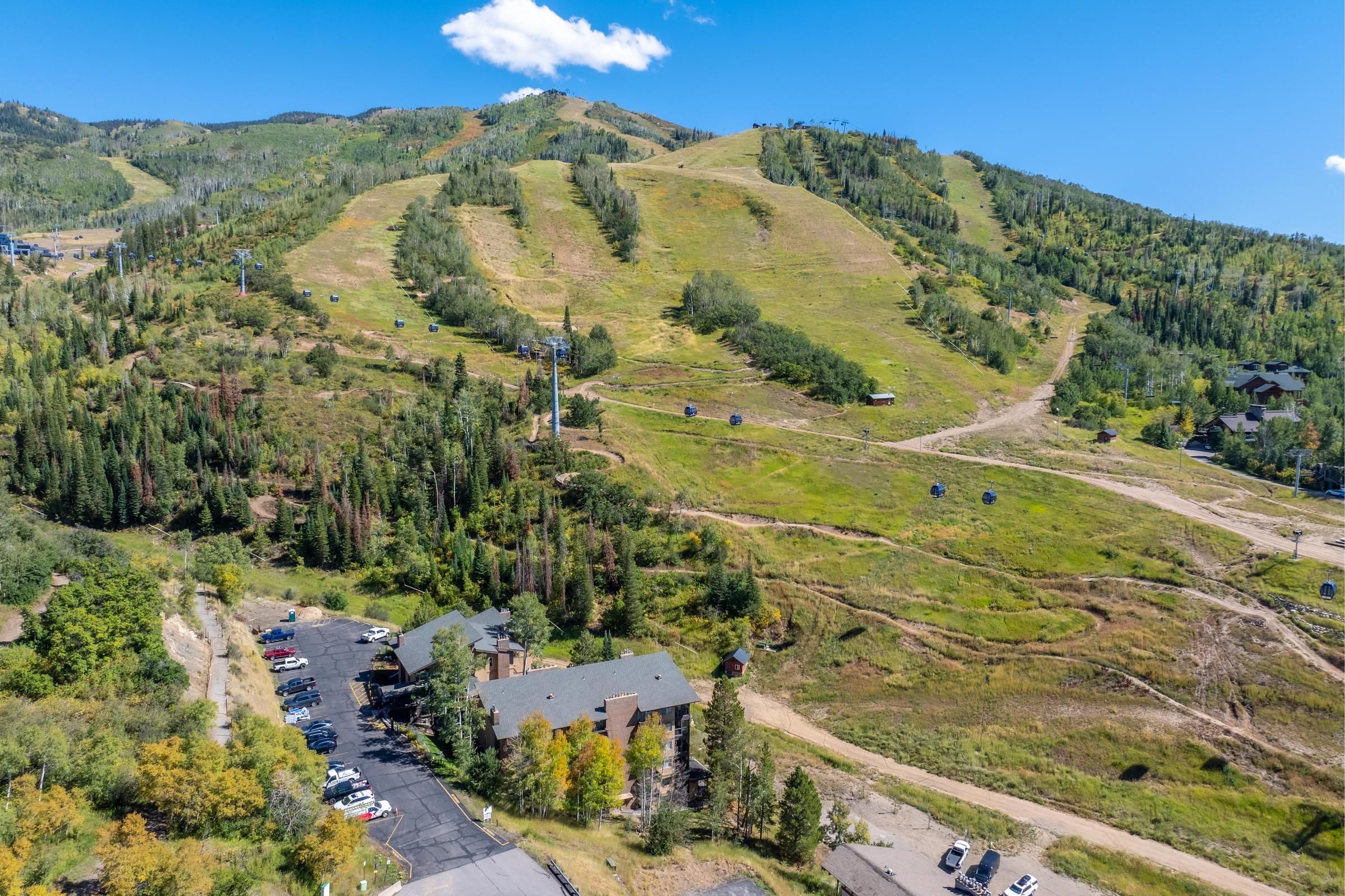  2275 Storm Meadows Drive, Steamboat Springs, CO 80487 - 物件實景