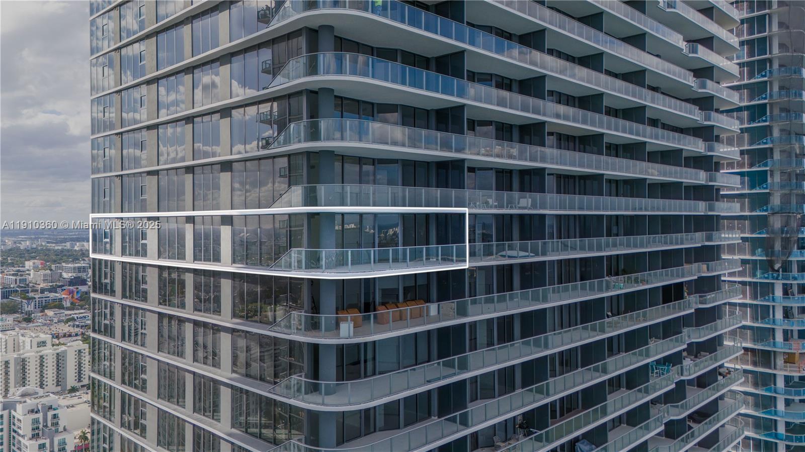 Miami, Florida, 33137, United States, 4 Bedrooms Bedrooms, ,5 BathroomsBathrooms,Residential,For Sale,1989310