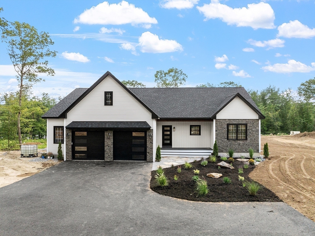 Phillipston, Massachusetts, 01331, United States, 3 Bedrooms Bedrooms, ,2 BathroomsBathrooms,Residential,For Sale,1901312