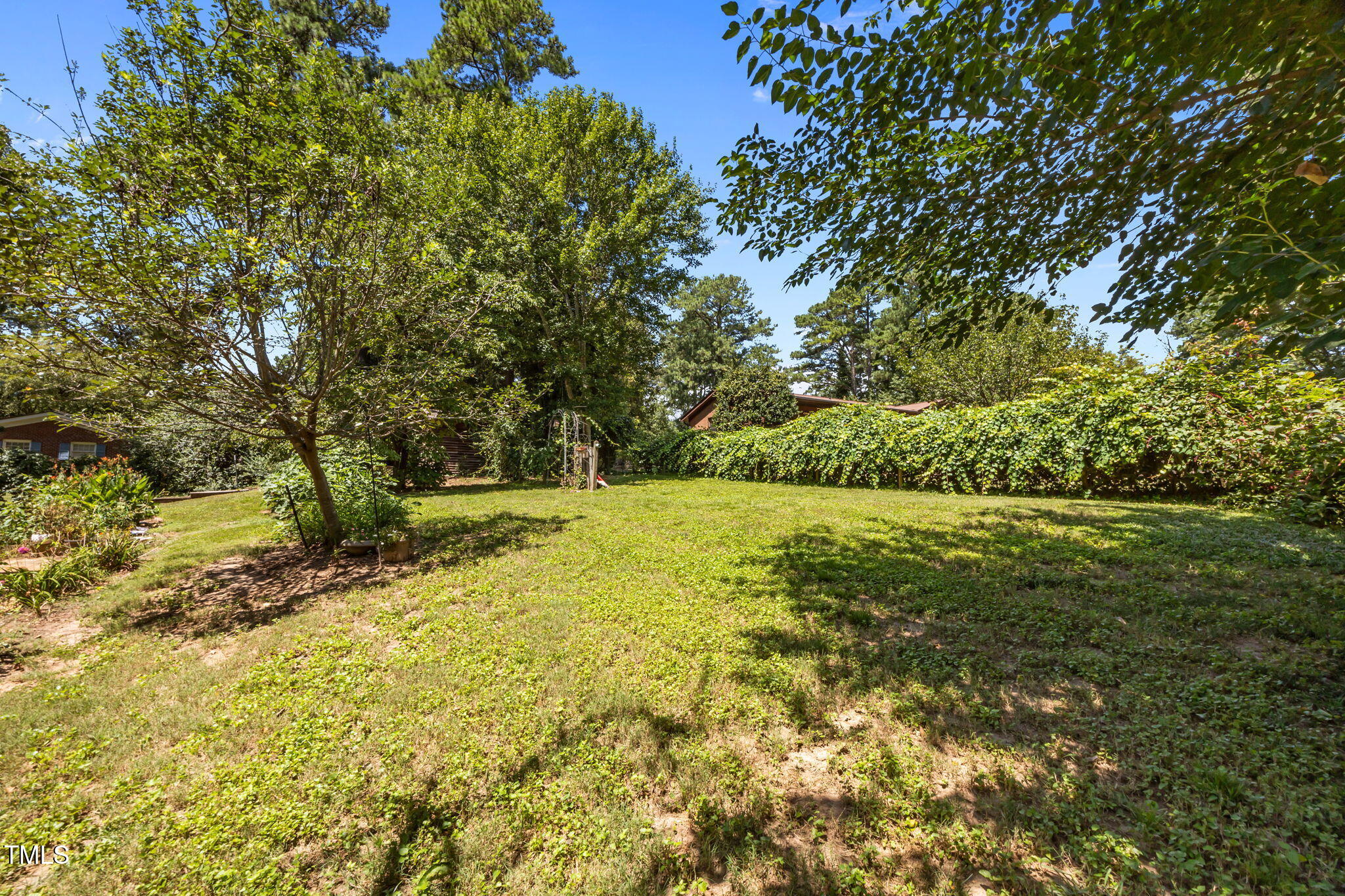 Raleigh, North Carolina, 27609, United States, 3 Bedrooms Bedrooms, ,2 BathroomsBathrooms,Residential,For Sale,1911441
