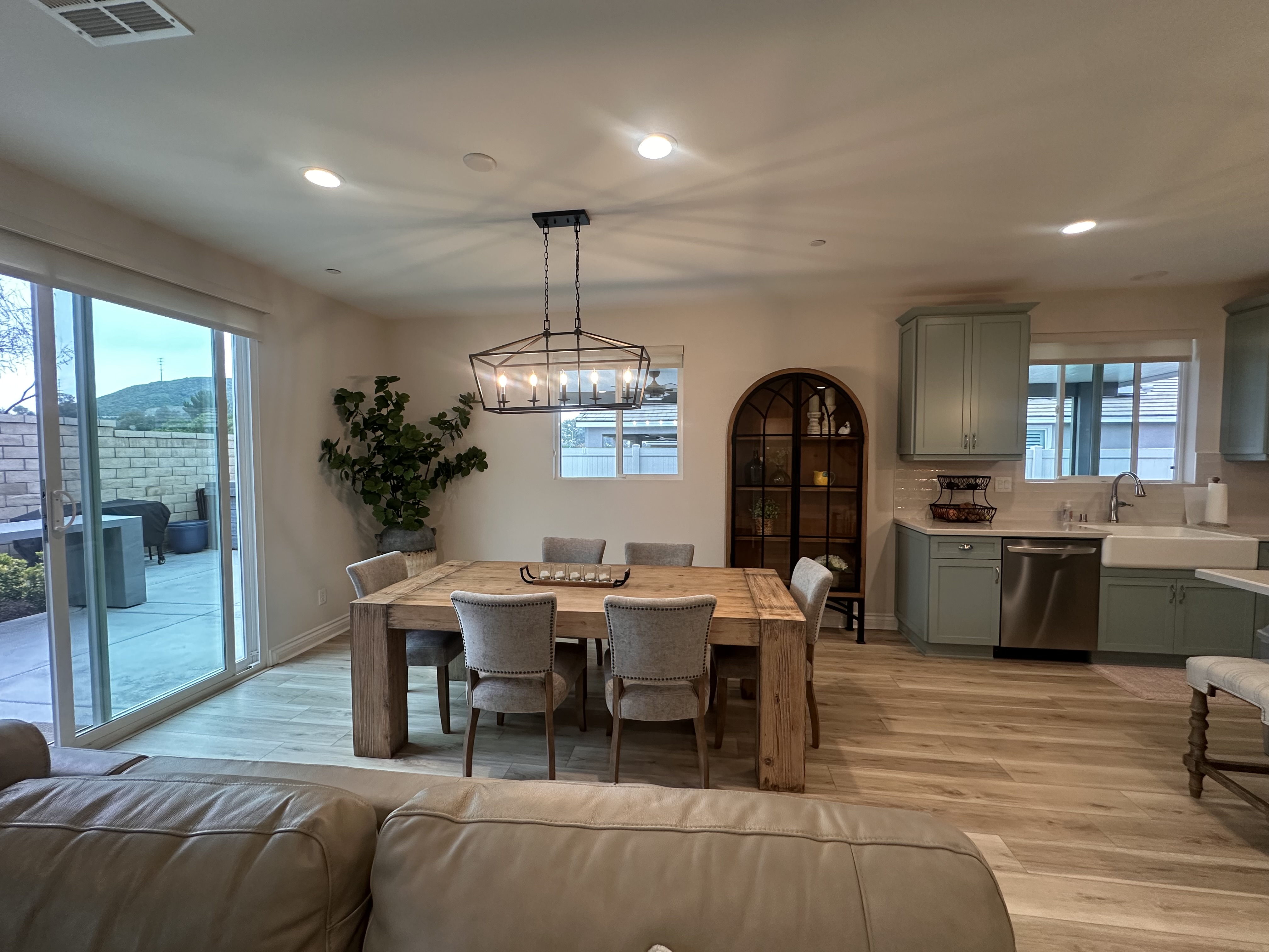 Menifee, California, 92584, United States, 4 Bedrooms Bedrooms, ,4 BathroomsBathrooms,Residential,For Sale,2013237