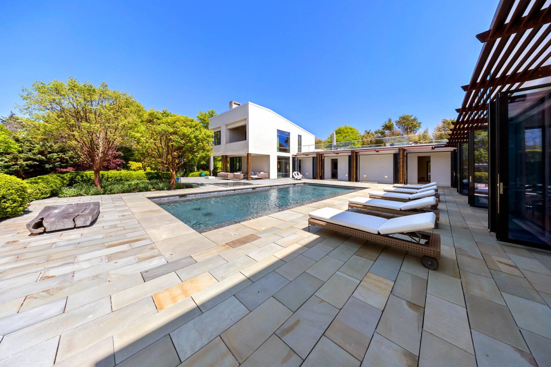  ECO-LUXE MODERN MASTERPIECE UNVEILED, BRIDGEHAMPTON SOUTH - 物件實景