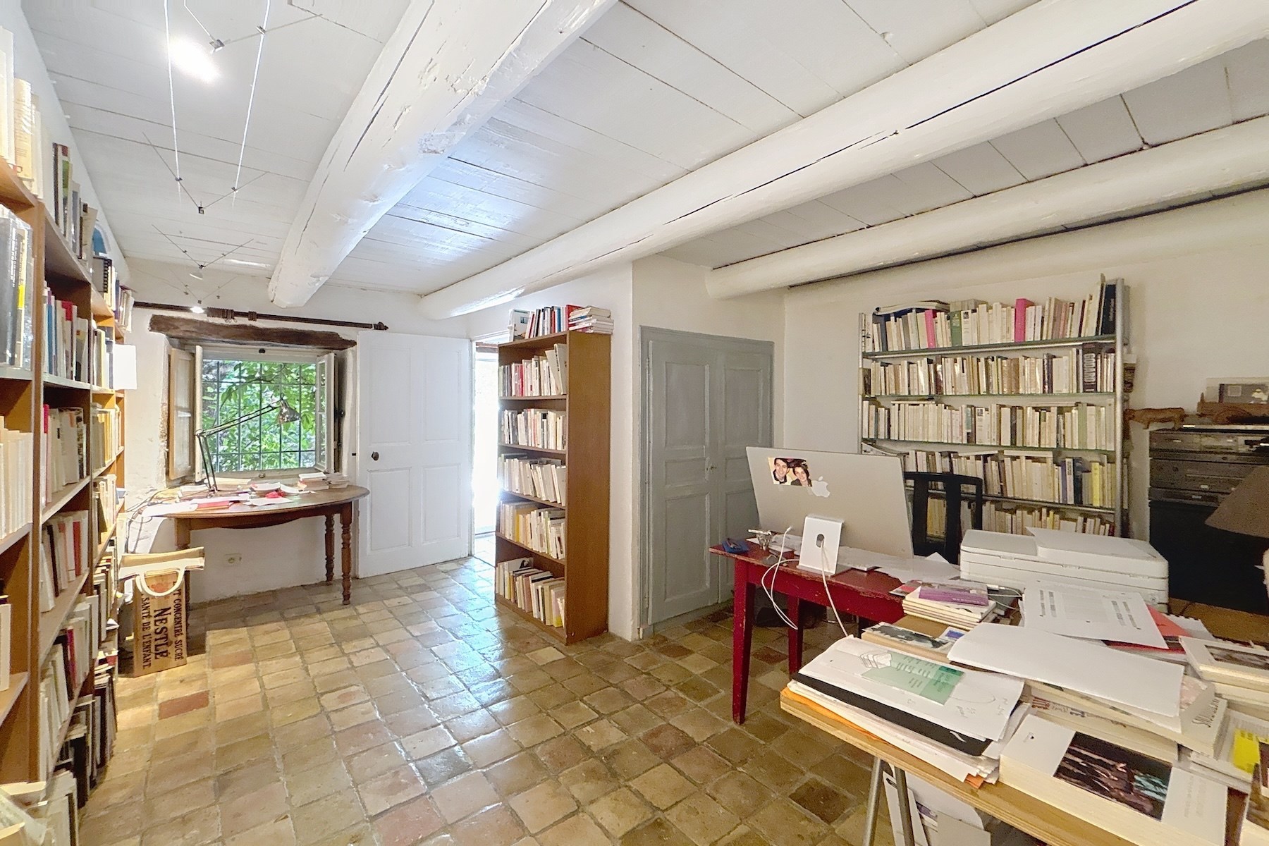  Character property with guest house and pool, nestled in unspoilt nature near U… - 物件實景