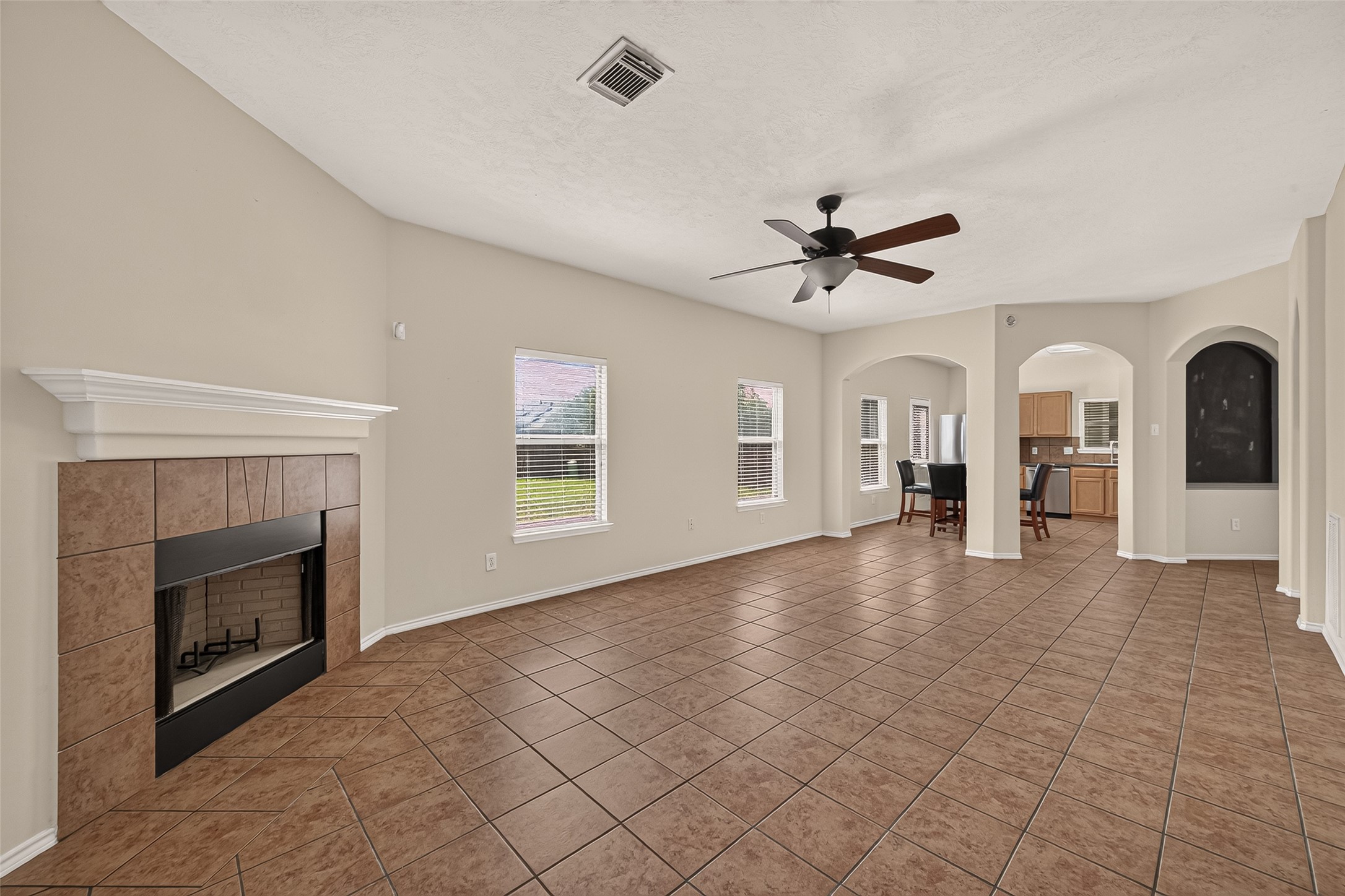  22331 Bellow Glen Drive - 物件實景