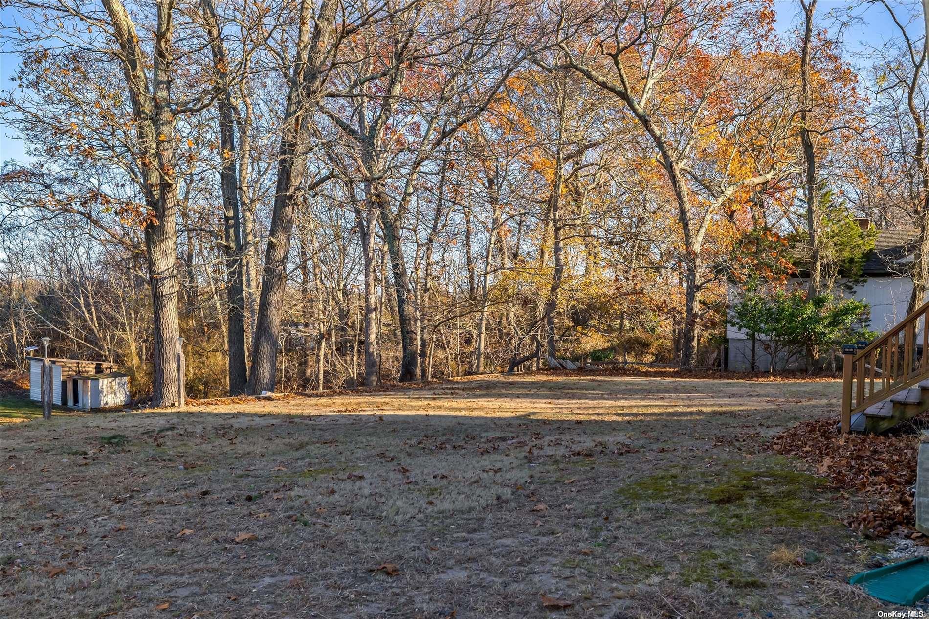 Laurel, New York, 11948, United States, 4 Bedrooms Bedrooms, ,3 BathroomsBathrooms,Residential,For Sale,1930238