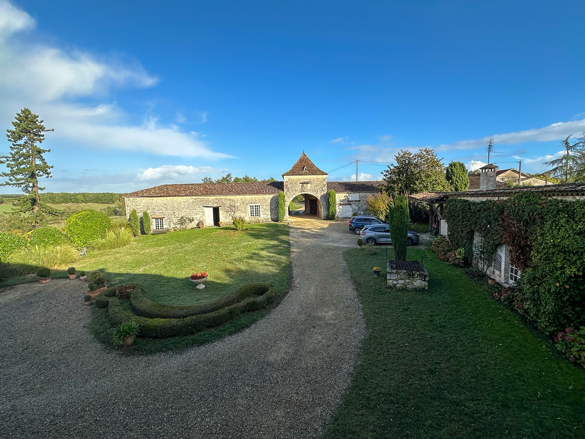  Medieval fortified property near Duras - 物件實景