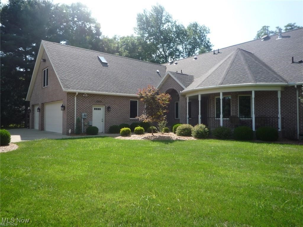 Vienna, West Virginia, 26105, United States, 4 Bedrooms Bedrooms, ,3 BathroomsBathrooms,Residential,For Sale,1902591