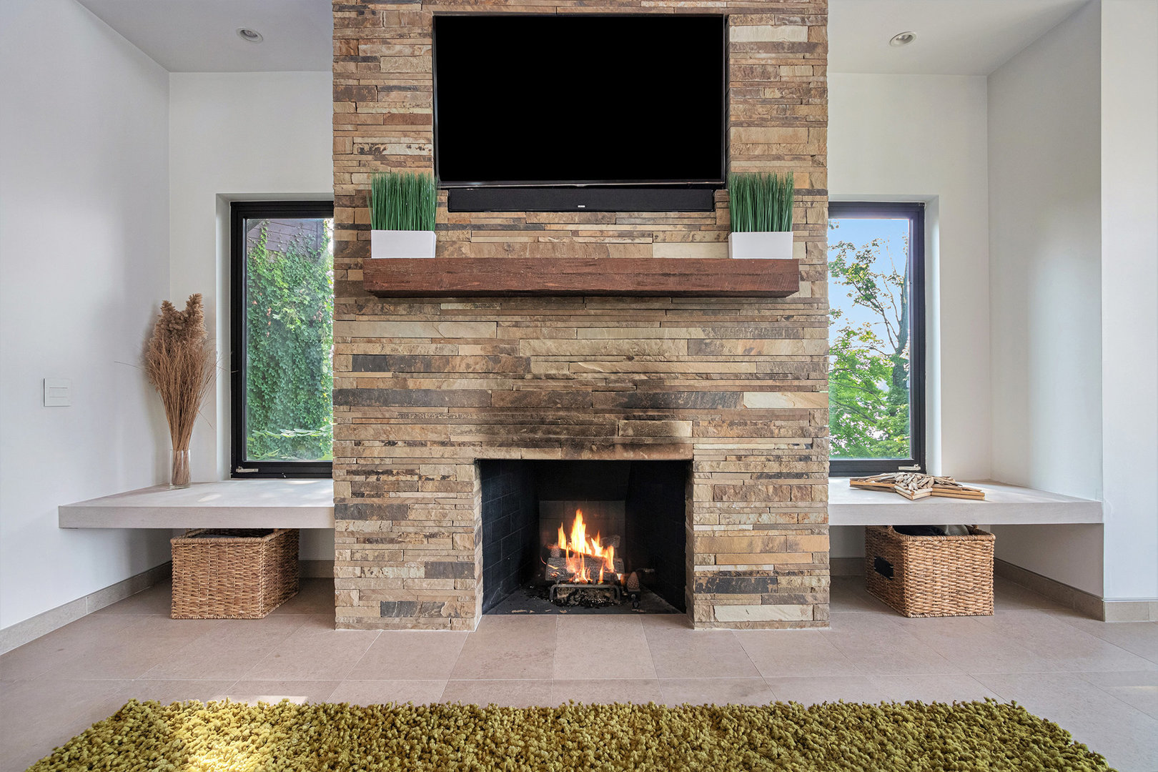 Dowagiac, Michigan, 49047, United States, 4 Bedrooms Bedrooms, ,5 BathroomsBathrooms,Residential,For Sale,1974252