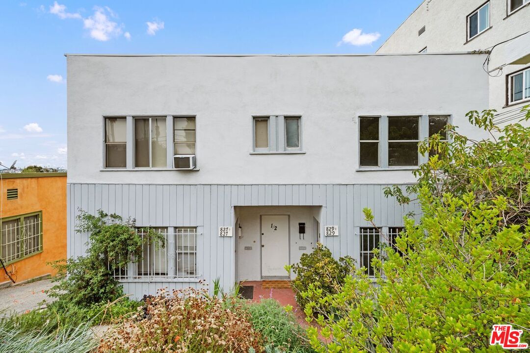 827 Lucile Ave, Los Angeles, California, 90026, United States, 6 Bedrooms Bedrooms, ,Residential,For Sale,827 Lucile Ave,1626659