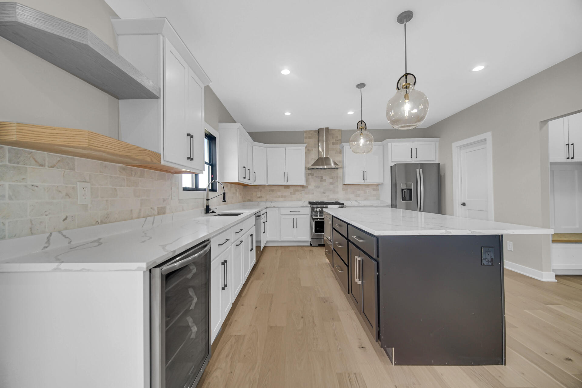 Cedar Lake, Indiana, 46303, United States, 5 Bedrooms Bedrooms, ,4 BathroomsBathrooms,Residential,For Sale,2006156