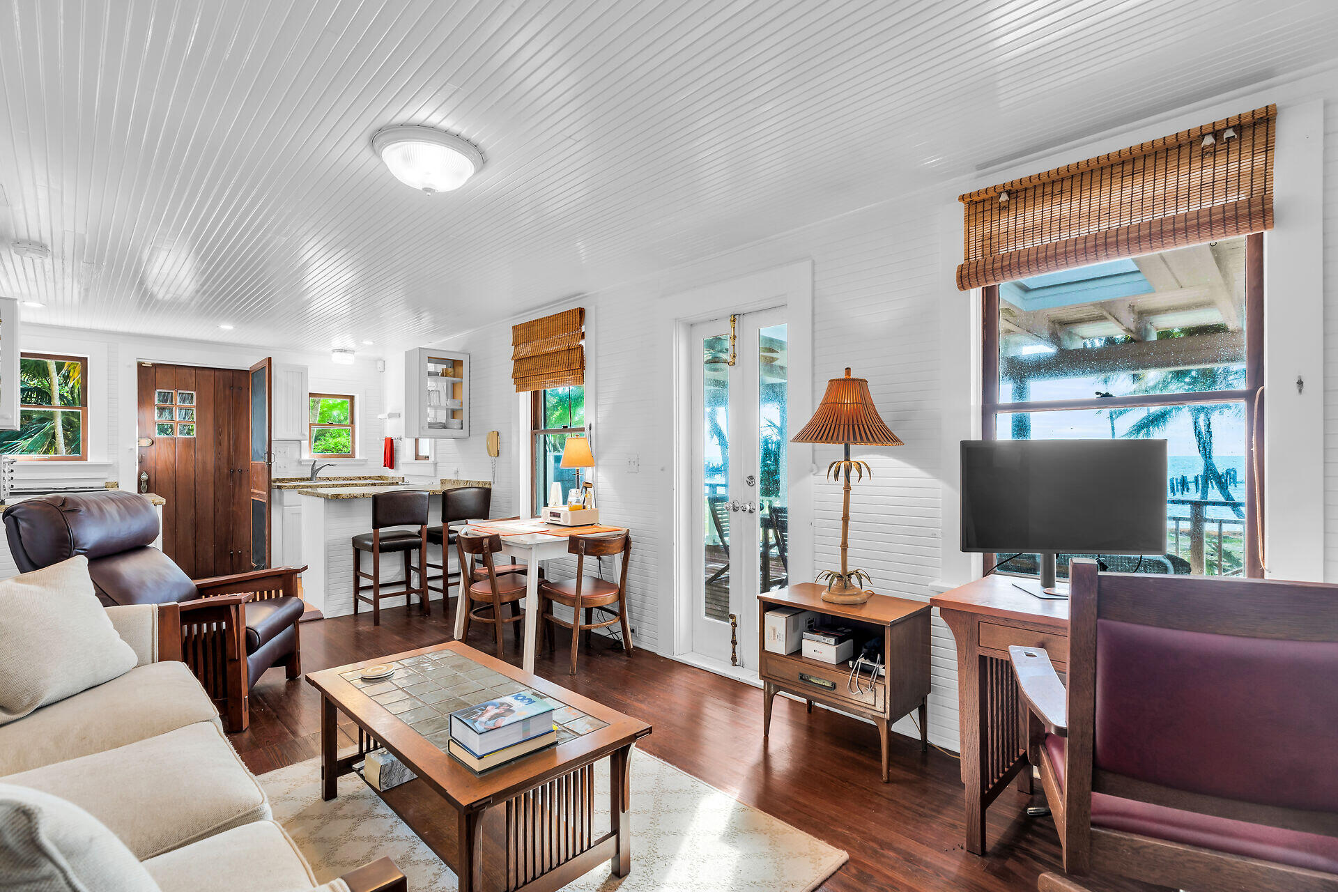ISLAMORADA, Florida, 33070, United States, 3 Bedrooms Bedrooms, ,3 BathroomsBathrooms,Residential,For Sale,1837711