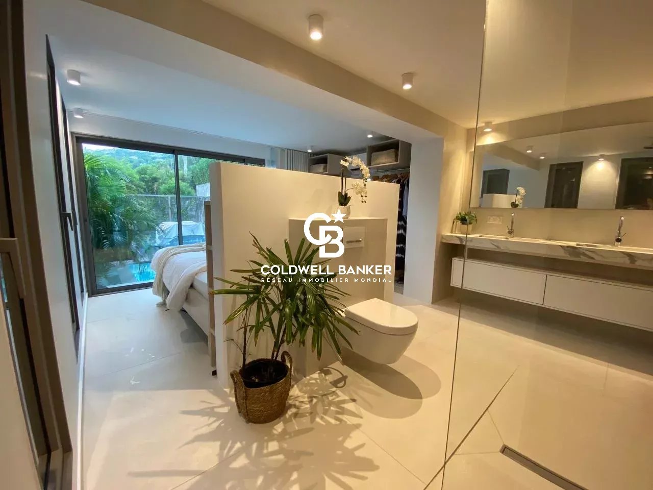 Saint-Barthélemy, Saint Barthelemy, 5 Bedrooms Bedrooms, ,Residential,For Sale,1939211