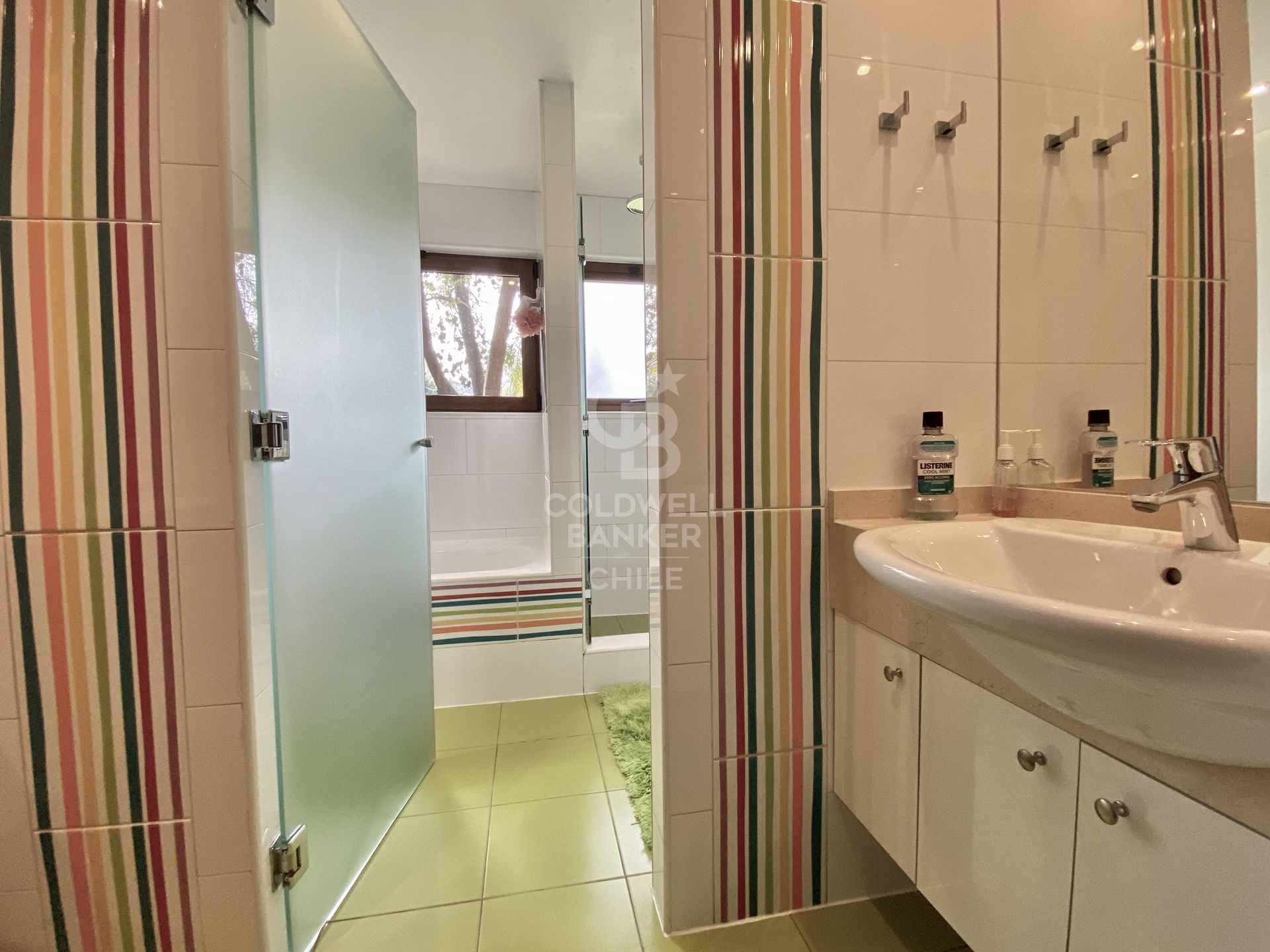 Colina, Chile, 4 Bedrooms Bedrooms, ,5 BathroomsBathrooms,Residential,For Sale,1907533