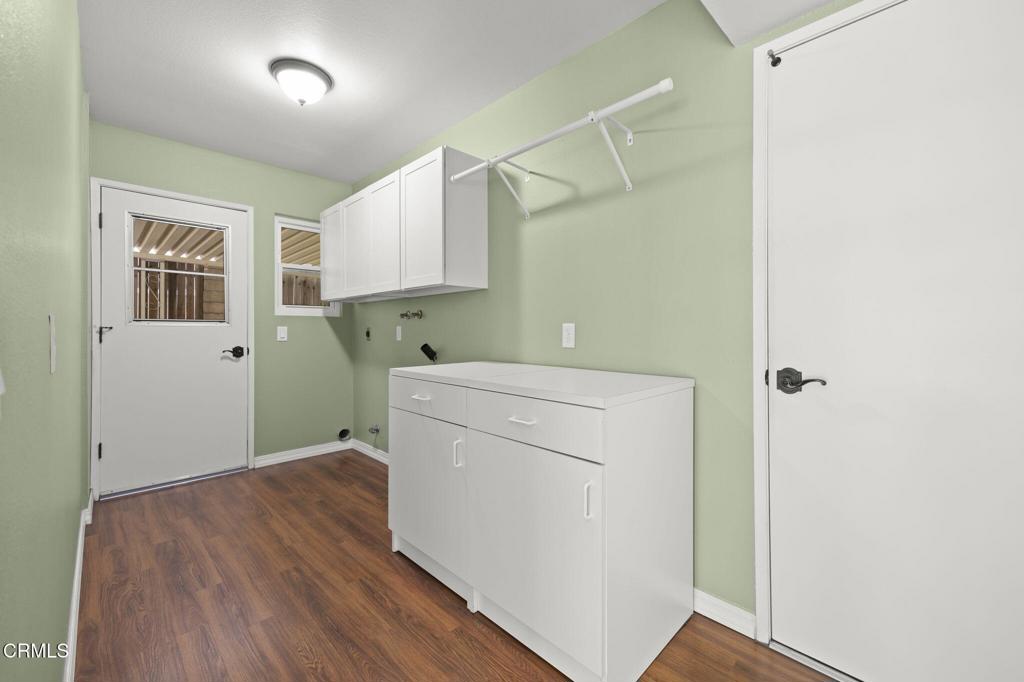 Ventura, California, 93004, United States, 4 Bedrooms Bedrooms, ,3 BathroomsBathrooms,Residential,For Sale,1865622