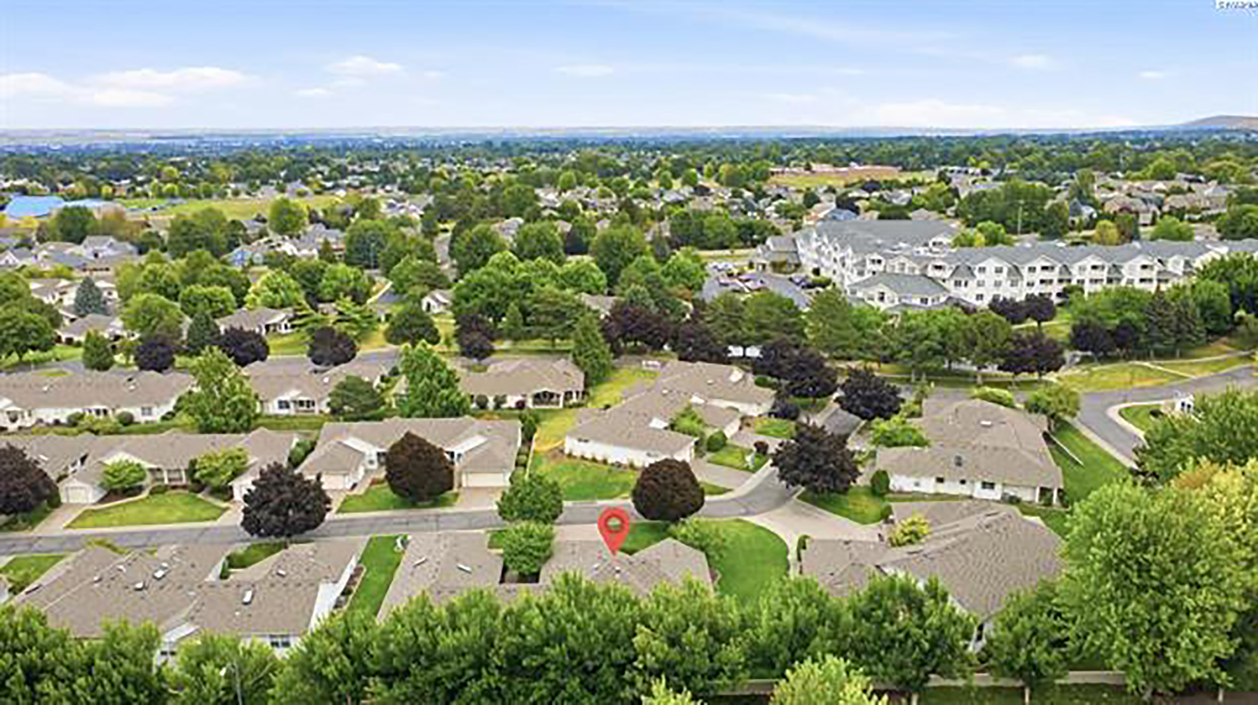  Updated home in the Village at Canyon Lakes - 物件實景