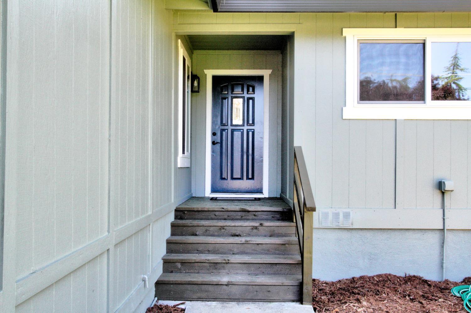 Auburn, California, 95602, United States, 3 Bedrooms Bedrooms, ,2 BathroomsBathrooms,Residential,For Sale,2034391