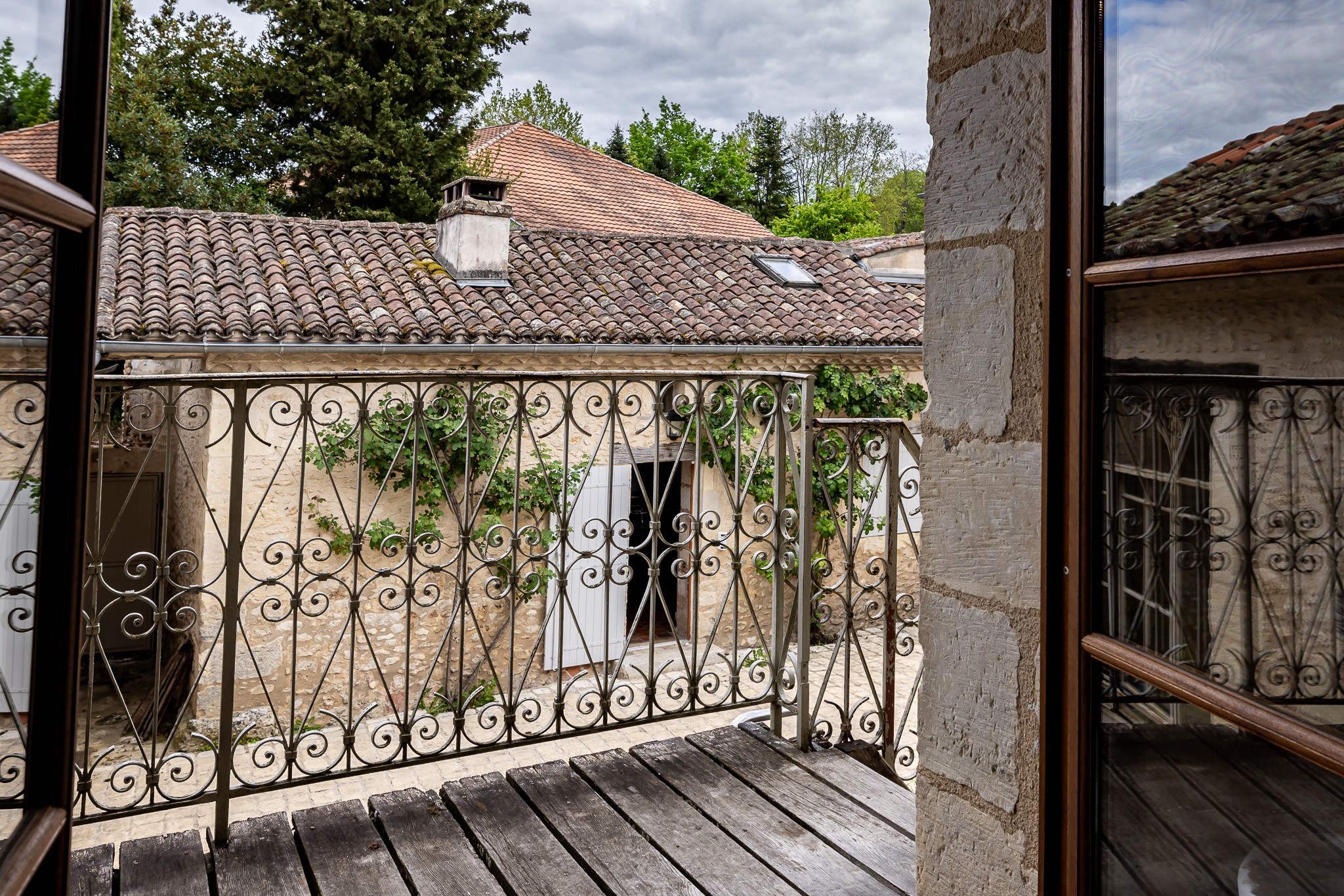  An Enchanted house on the Outskirts of Périgueux - 物件實景