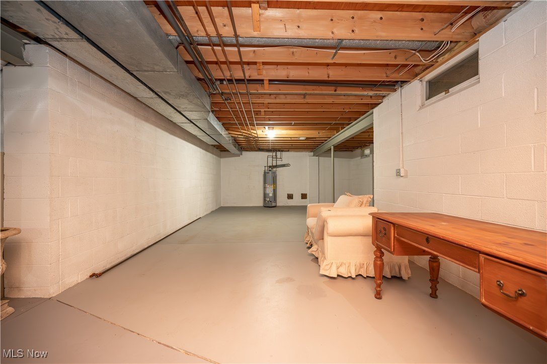 Canfield, Ohio, 44406, United States, 4 Bedrooms Bedrooms, ,3 BathroomsBathrooms,Residential,For Sale,1976342