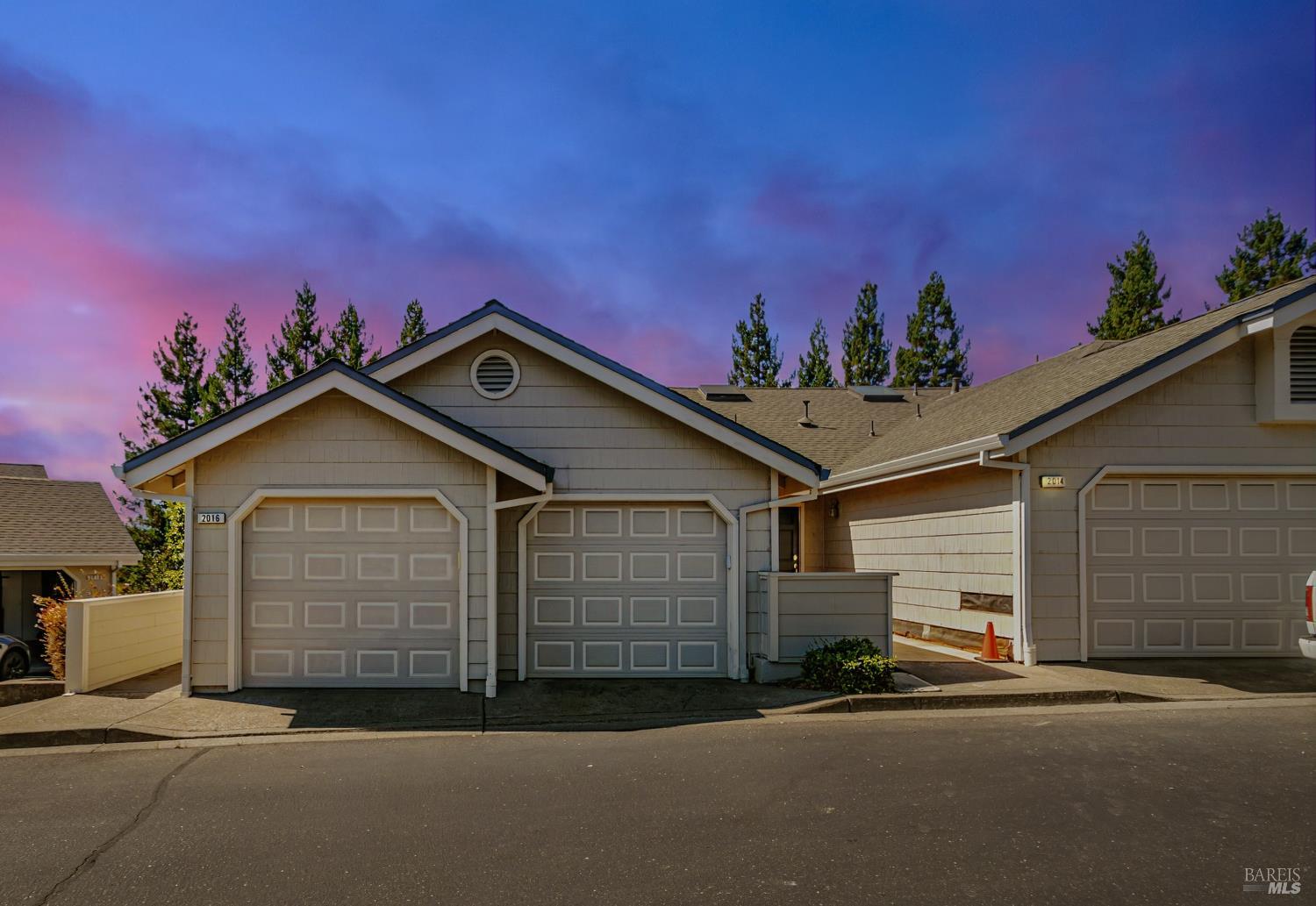 Santa Rosa, California, 95403, United States, 3 Bedrooms Bedrooms, ,3 BathroomsBathrooms,Residential,For Sale,1958612