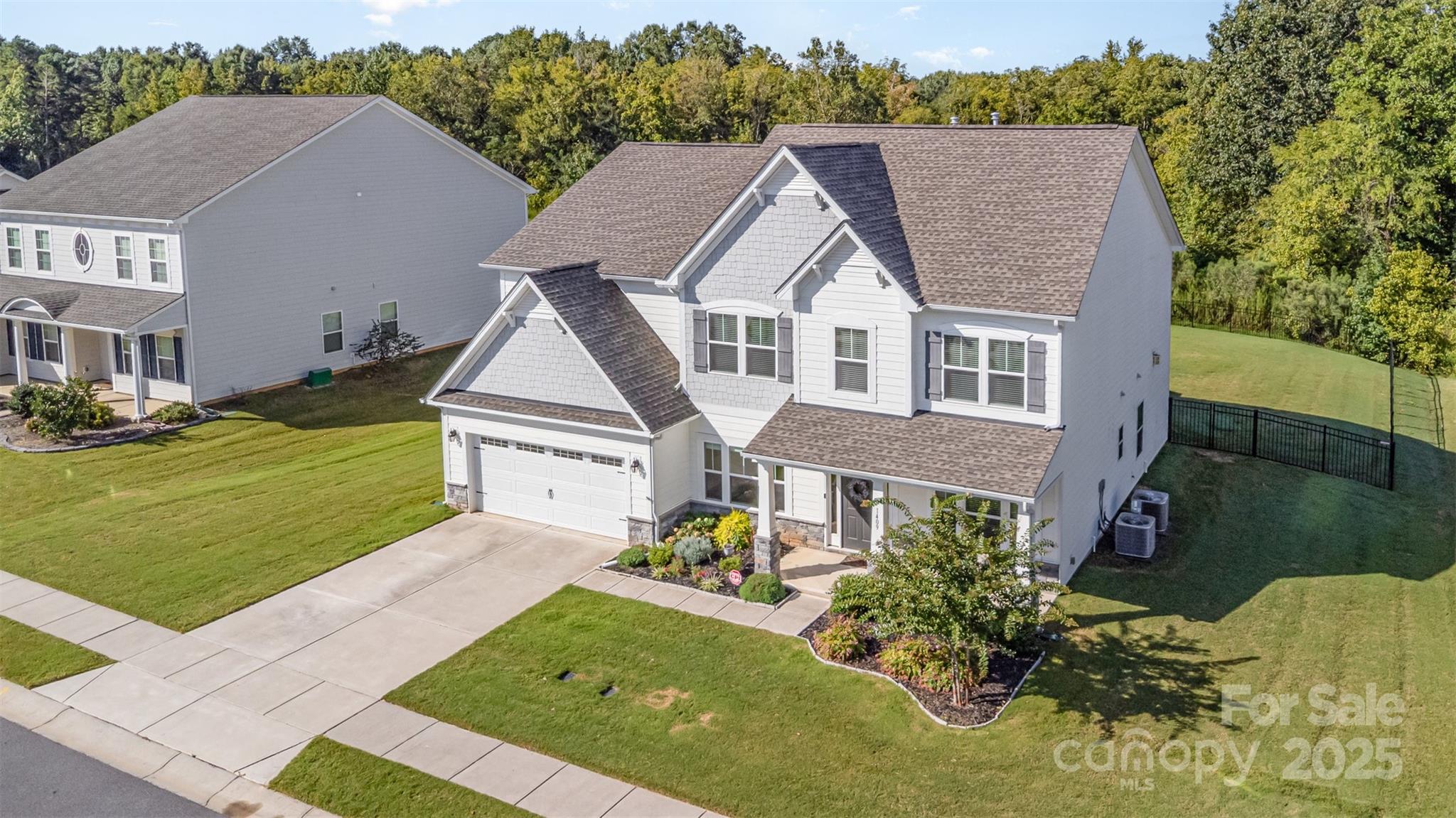 Waxhaw, North Carolina, 28173, United States, 5 Bedrooms Bedrooms, ,5 BathroomsBathrooms,Residential,For Sale,1940426