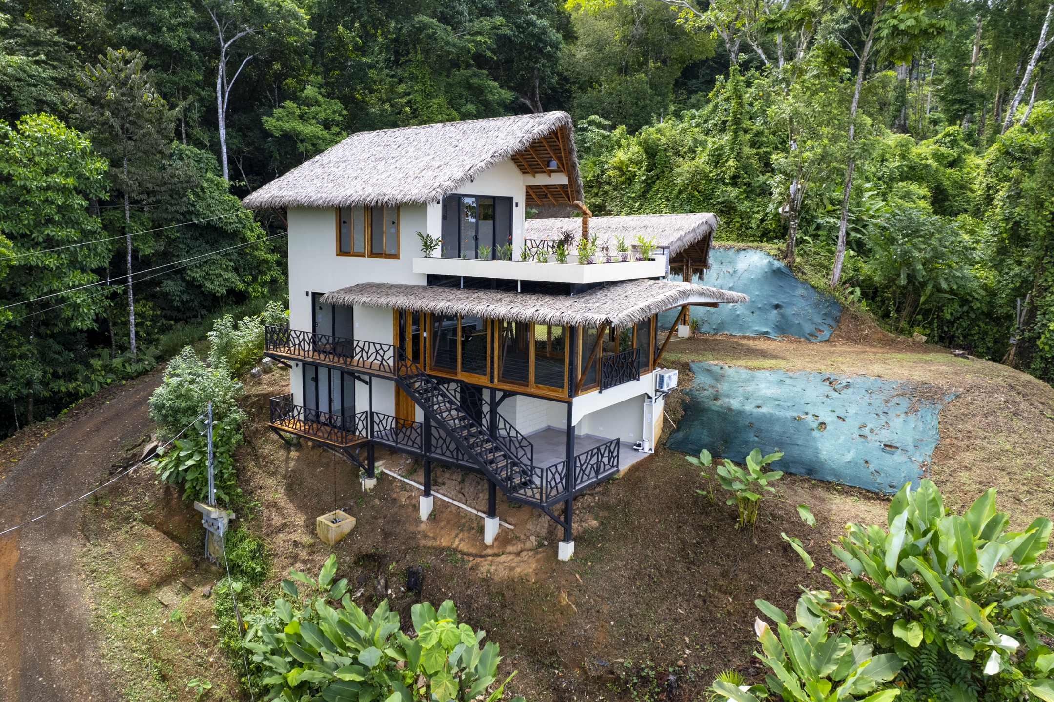 Dominical, Dominical, Puntarenas, CR, 3 Bedrooms Bedrooms, ,3 BathroomsBathrooms,Residential,For Sale,Dominical,1620507