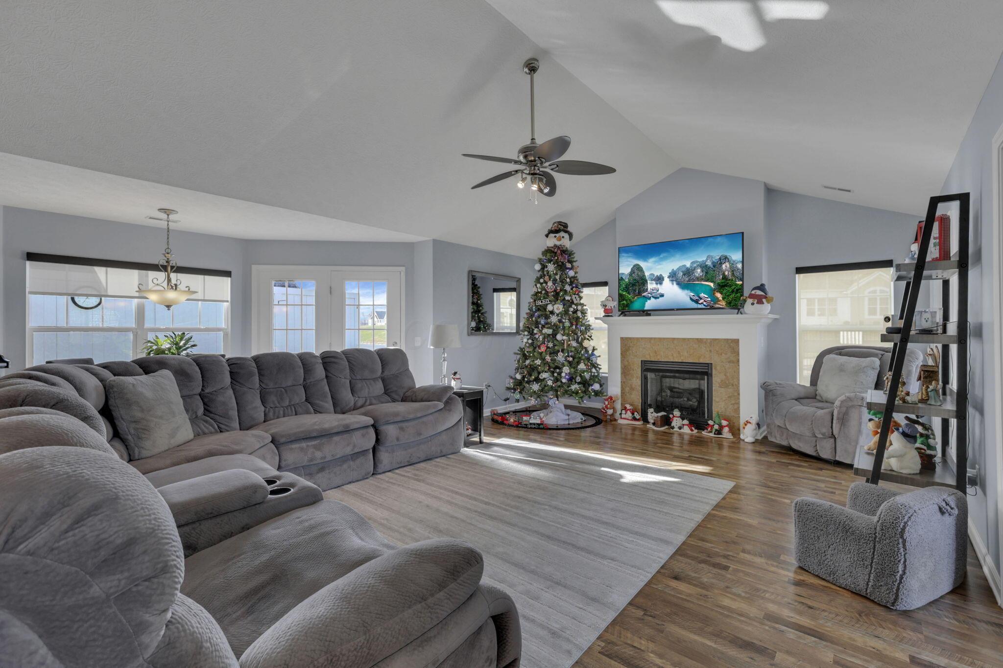 Hebron, Ohio, 43025, United States, 2 Bedrooms Bedrooms, ,2 BathroomsBathrooms,Residential,For Sale,2006107