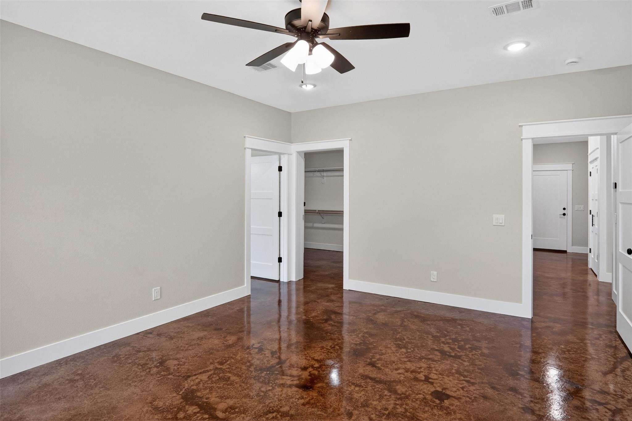 Paris, Texas, 75462, United States, 4 Bedrooms Bedrooms, ,4 BathroomsBathrooms,Residential,For Sale,2049414