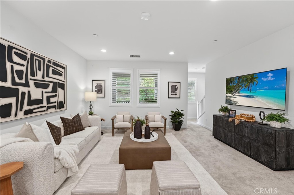 Mission Viejo, California, 92692, United States, 4 Bedrooms Bedrooms, ,4 BathroomsBathrooms,Residential,For Sale,1988036