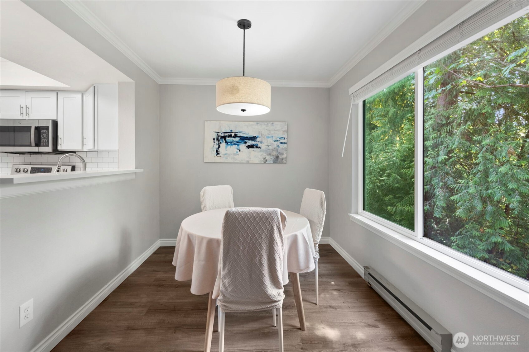 Kirkland, Washington, 98034, United States, 2 Bedrooms Bedrooms, ,1 BathroomBathrooms,Residential,For Sale,1906661