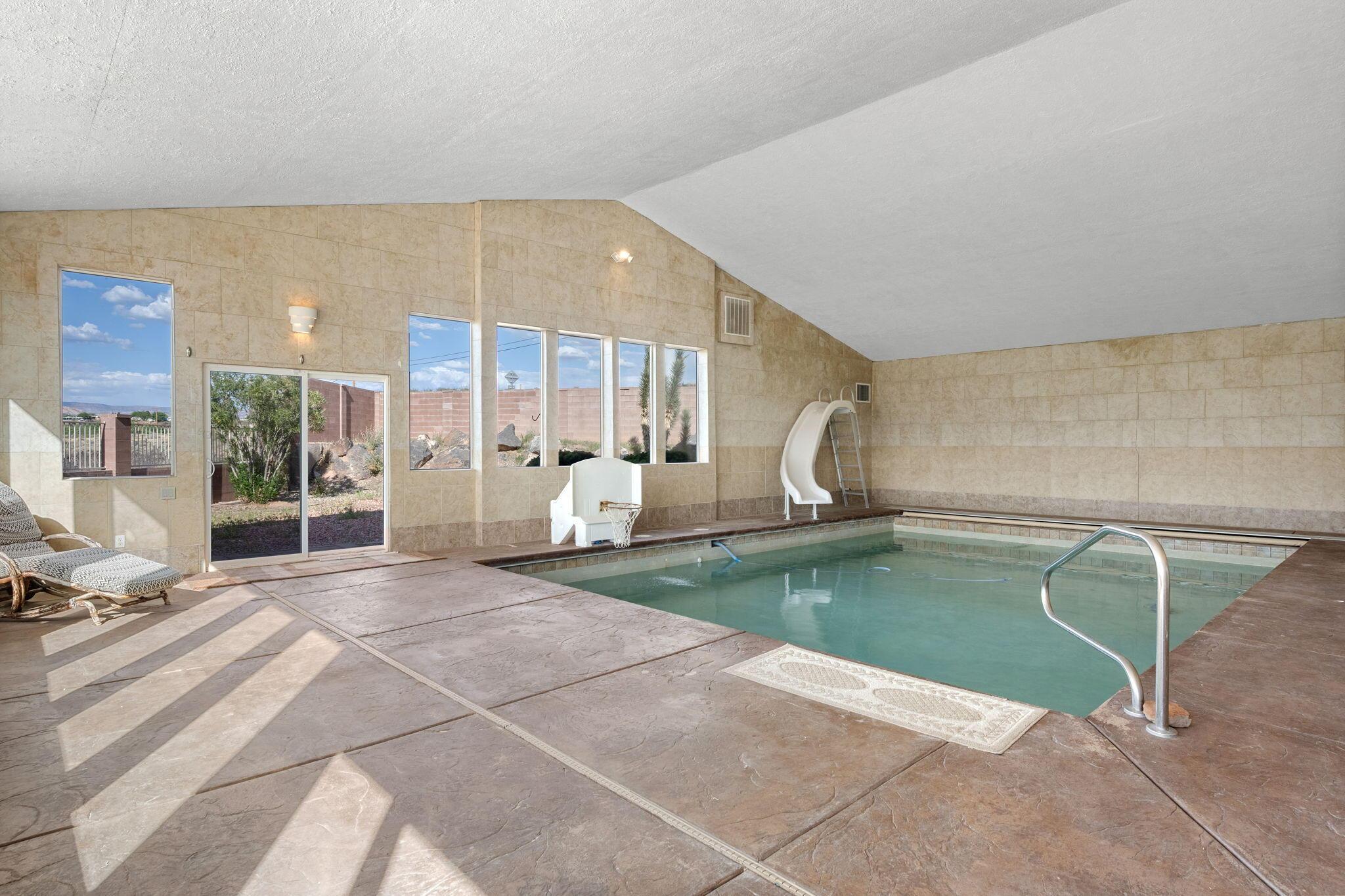 Hurricane, Utah, 84737, United States, 2 Bedrooms Bedrooms, ,3 BathroomsBathrooms,Residential,For Sale,1842468