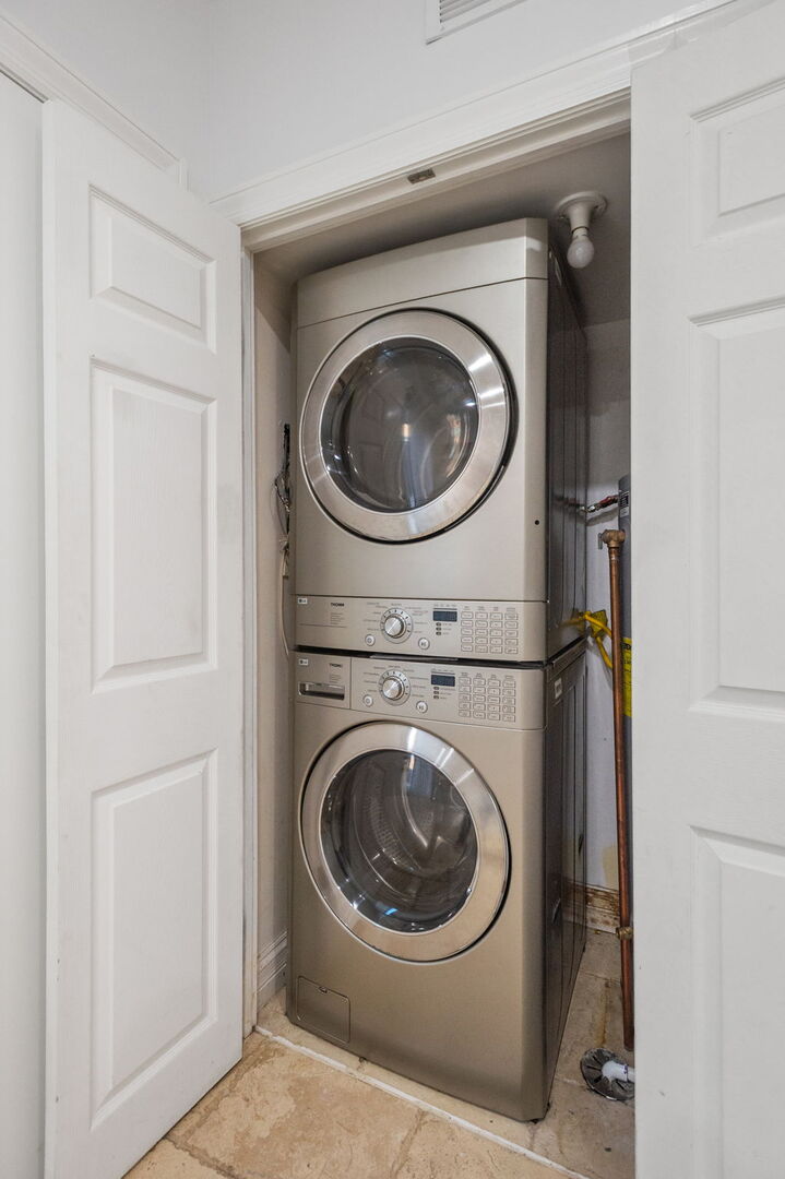 Evanston, Illinois, 60202, United States, 3 Bedrooms Bedrooms, ,3 BathroomsBathrooms,Residential,For Sale,1947564