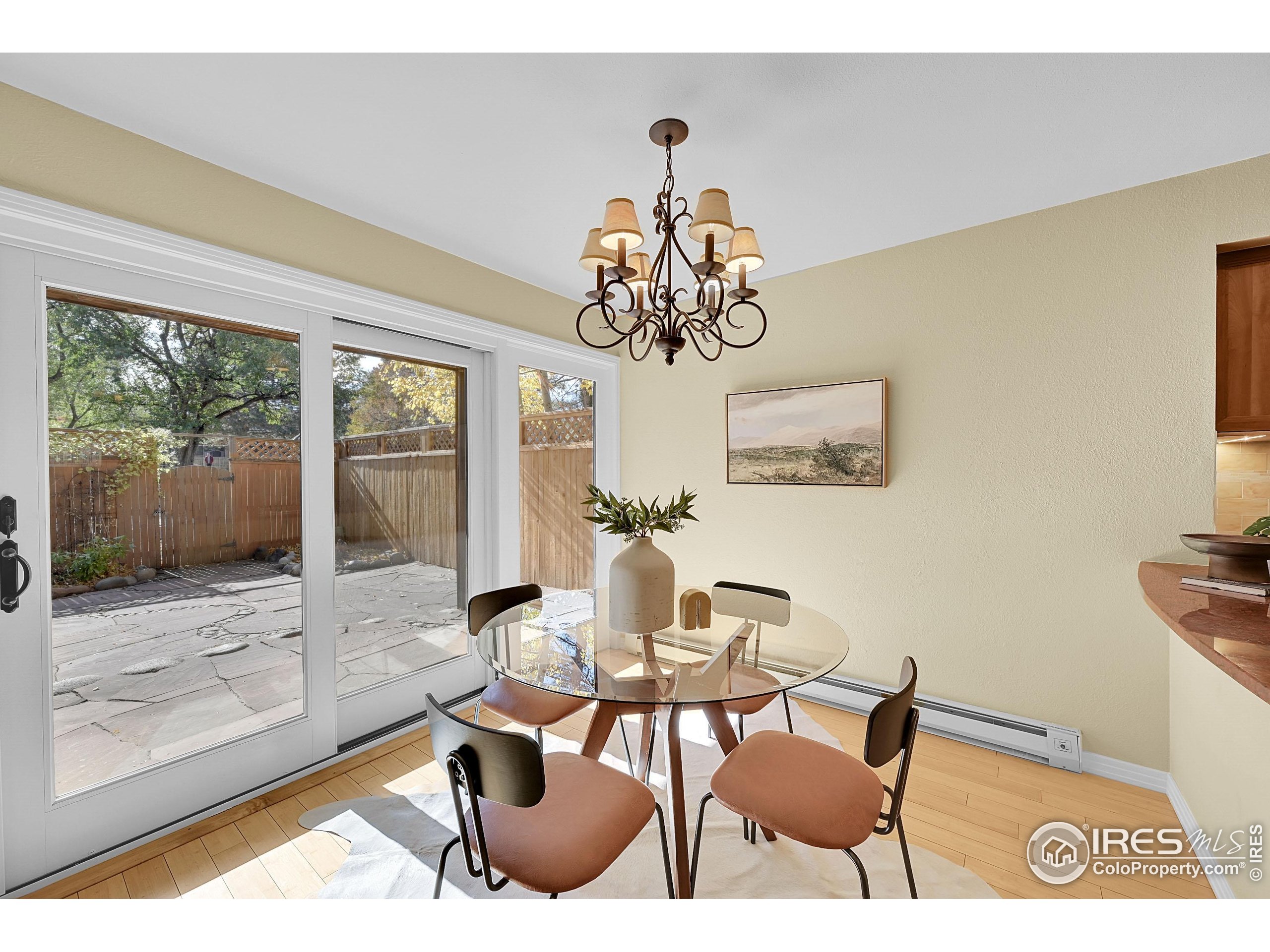 Boulder, Colorado, 80304, United States, 2 Bedrooms Bedrooms, ,3 BathroomsBathrooms,Residential,For Sale,1986544