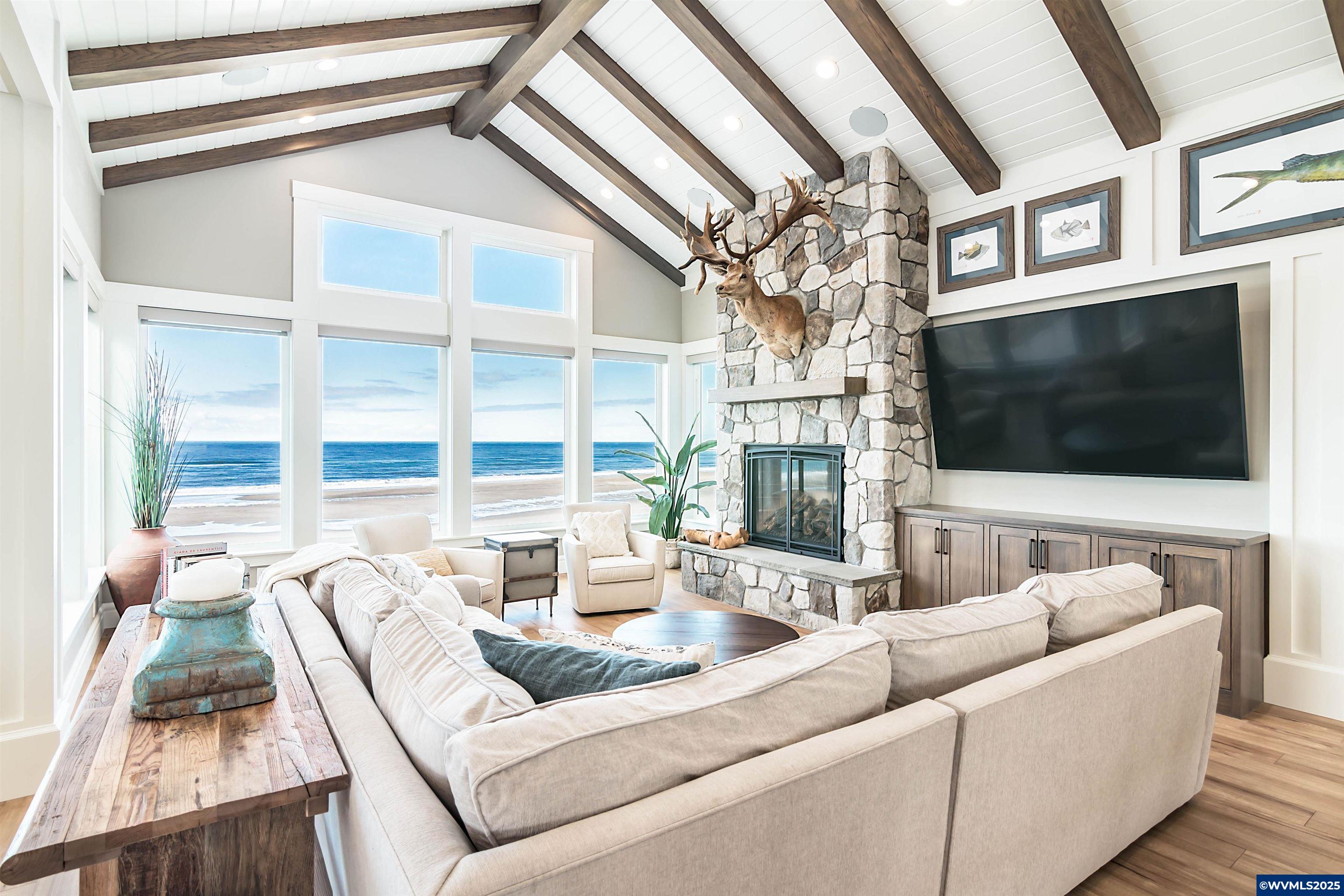 Gleneden Beach, Oregon, 97388, United States, 4 Bedrooms Bedrooms, ,6 BathroomsBathrooms,Residential,For Sale,1793897