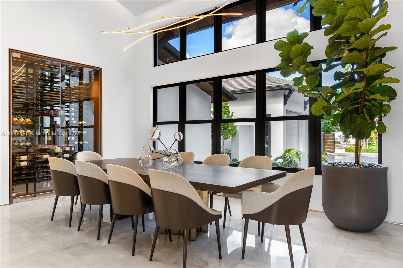 Miami, Florida, 33137, United States, 6 Bedrooms Bedrooms, ,7 BathroomsBathrooms,Residential,For Sale,1903270