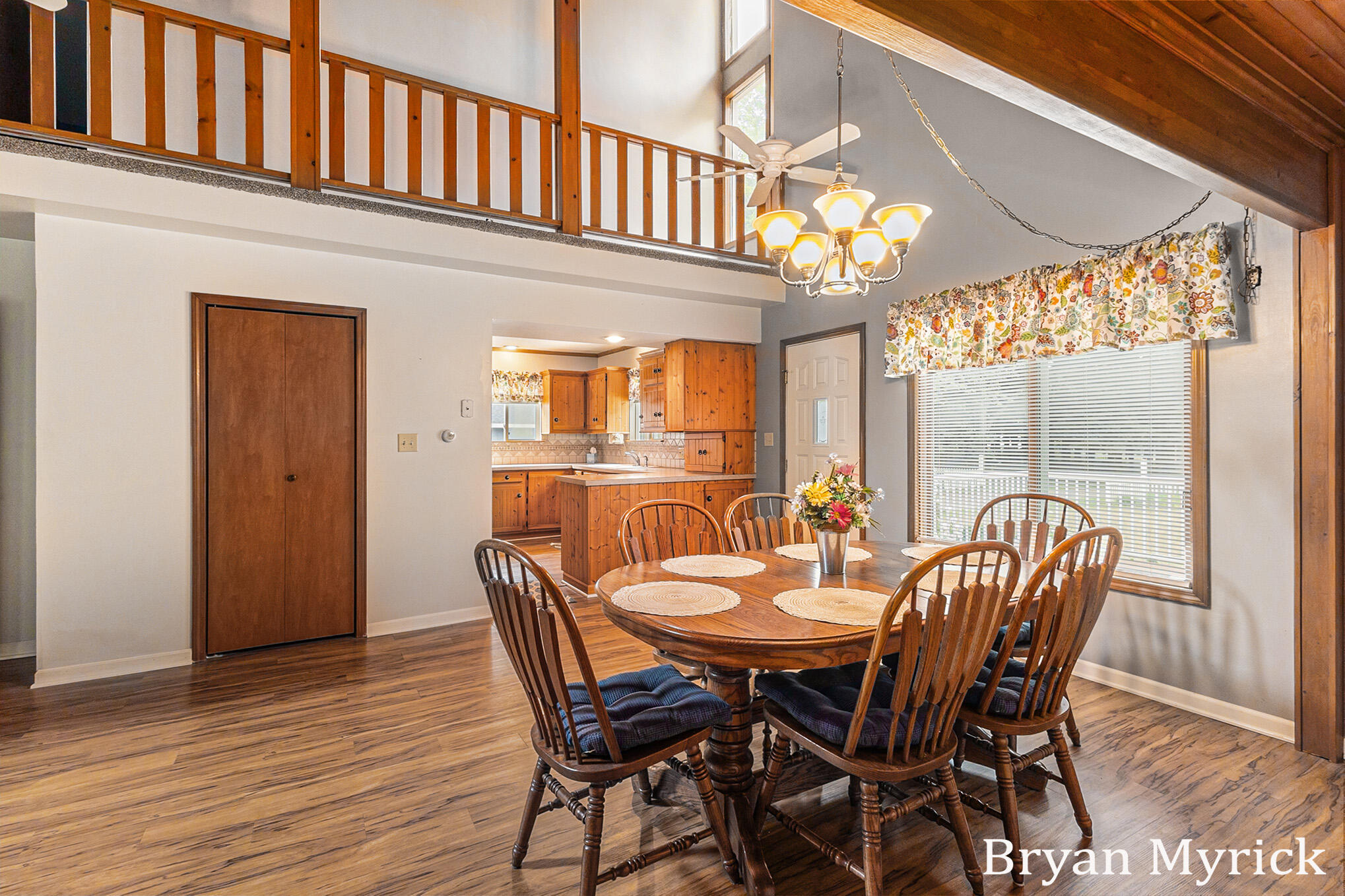Holland, Michigan, 49423, United States, 3 Bedrooms Bedrooms, ,3 BathroomsBathrooms,Residential,For Sale,1892685