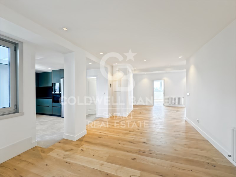 A Coruña, Galicia, 15006, ES, 3 Bedrooms Bedrooms, ,2 BathroomsBathrooms,Residential,For Sale,1932628