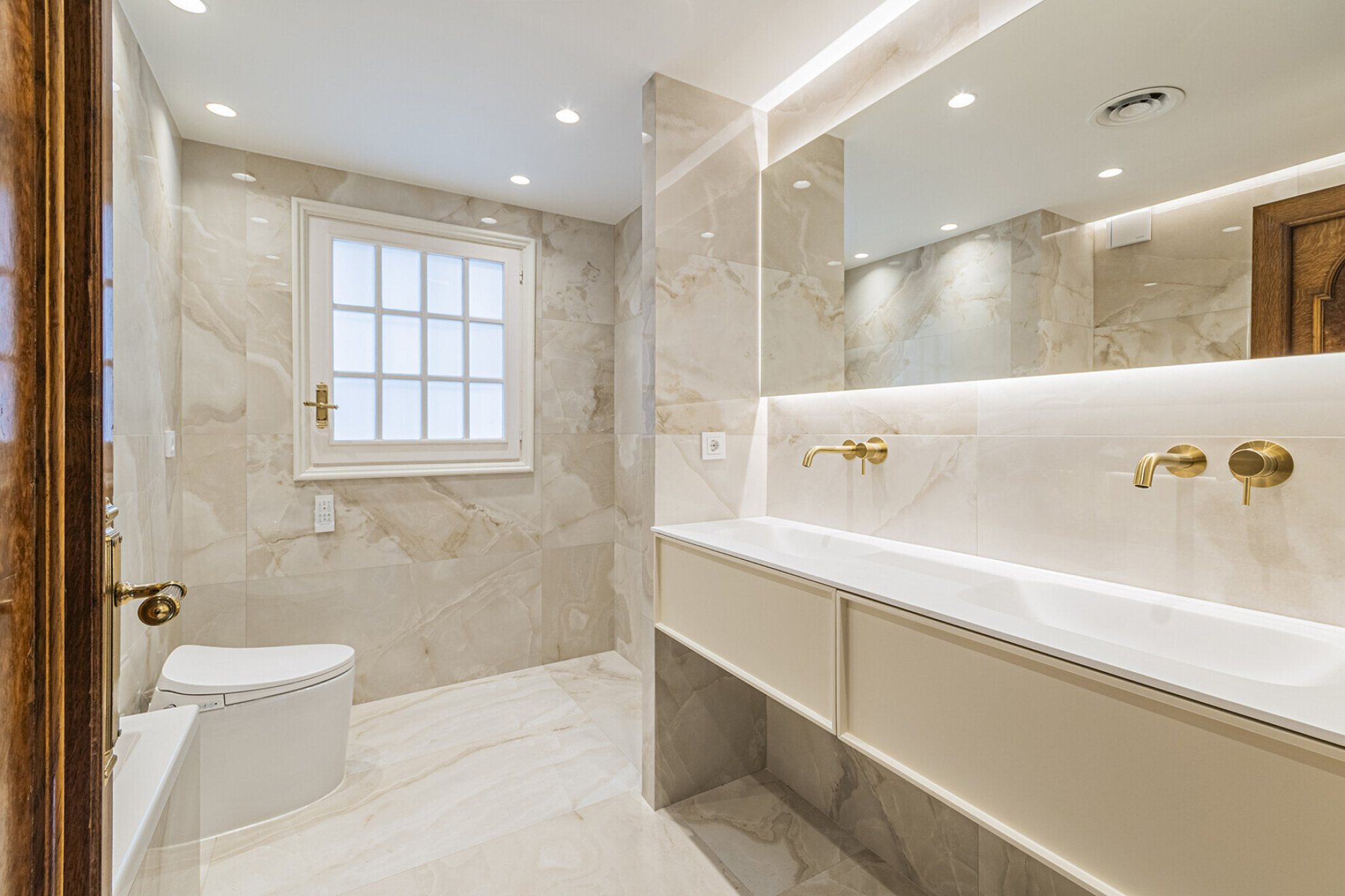  Exclusive apartment with a terrace in a prestigious gated community in Barcelona - 物件實景