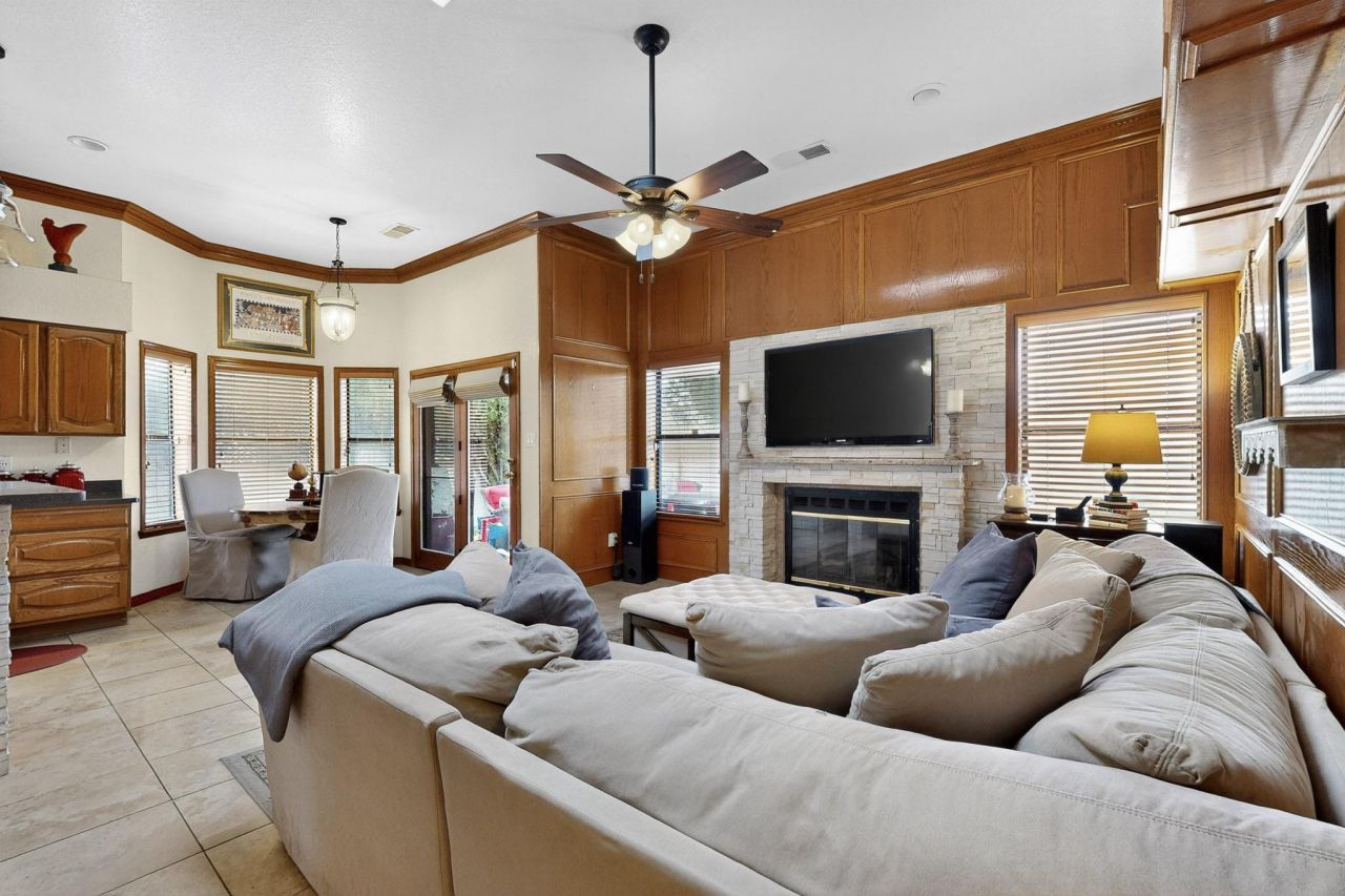Albuquerque, New Mexico, 87109, United States, 3 Bedrooms Bedrooms, ,3 BathroomsBathrooms,Residential,For Sale,1949452