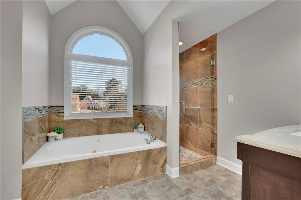 Marietta, Georgia, 30066, United States, 4 Bedrooms Bedrooms, ,3 BathroomsBathrooms,Residential,For Sale,2003100