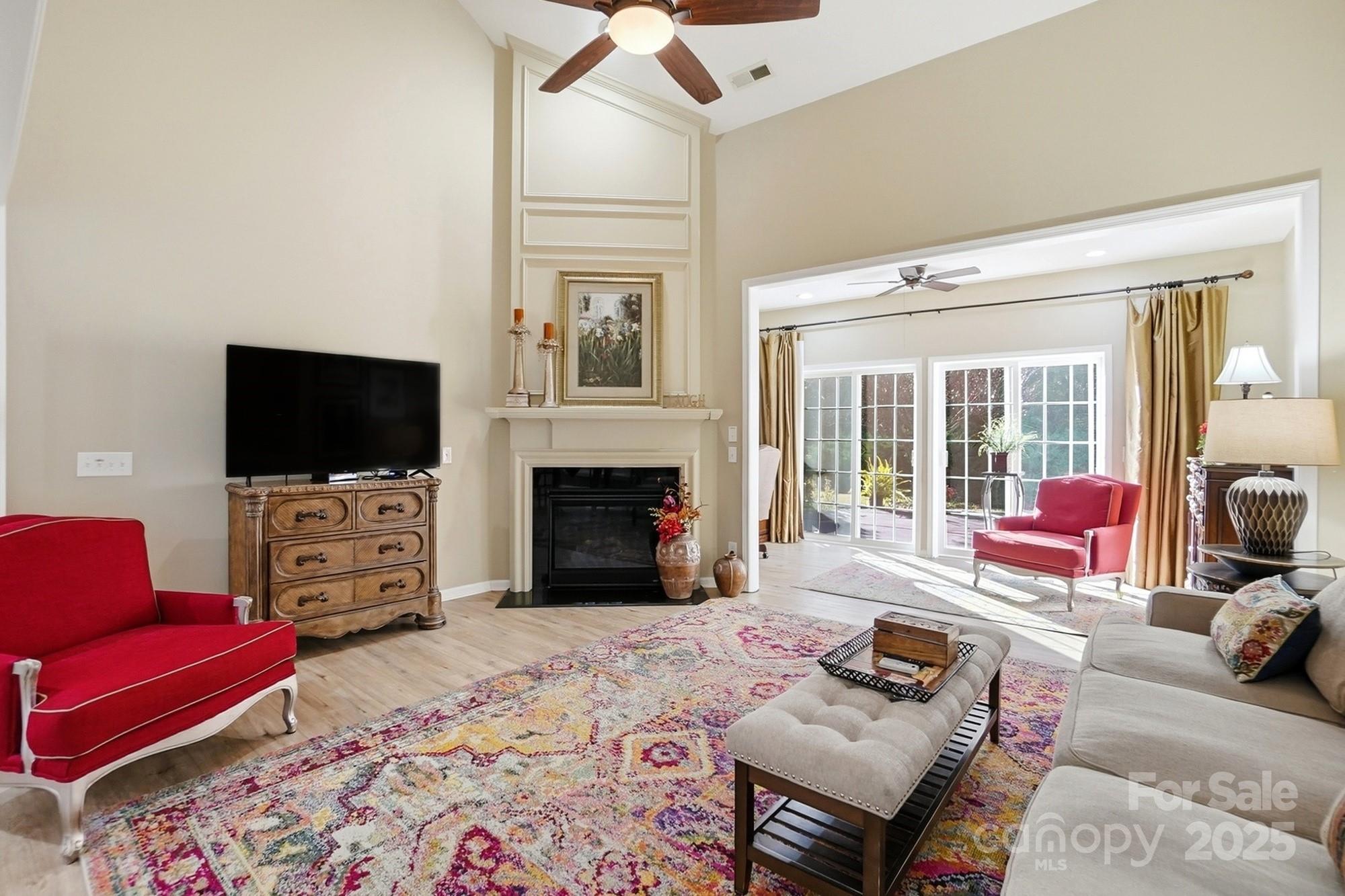 Fort Mill, South Carolina, 29707, United States, 3 Bedrooms Bedrooms, ,3 BathroomsBathrooms,Residential,For Sale,1997283