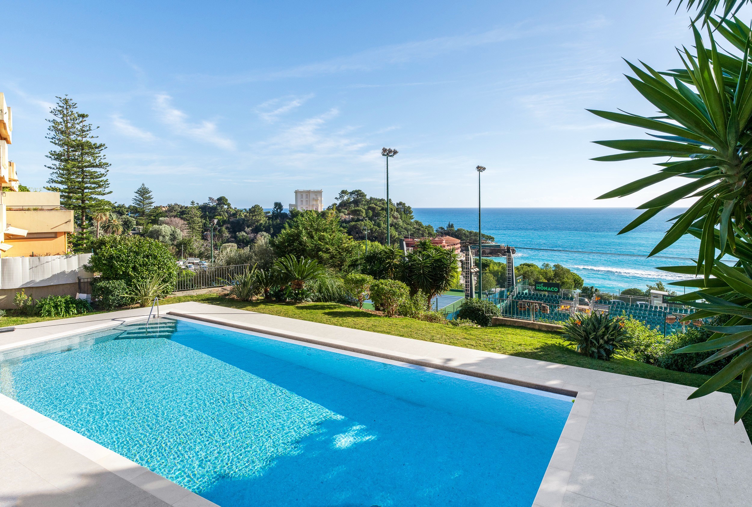  Luxury seafront apartment with panoramic views near Monaco - 物件實景