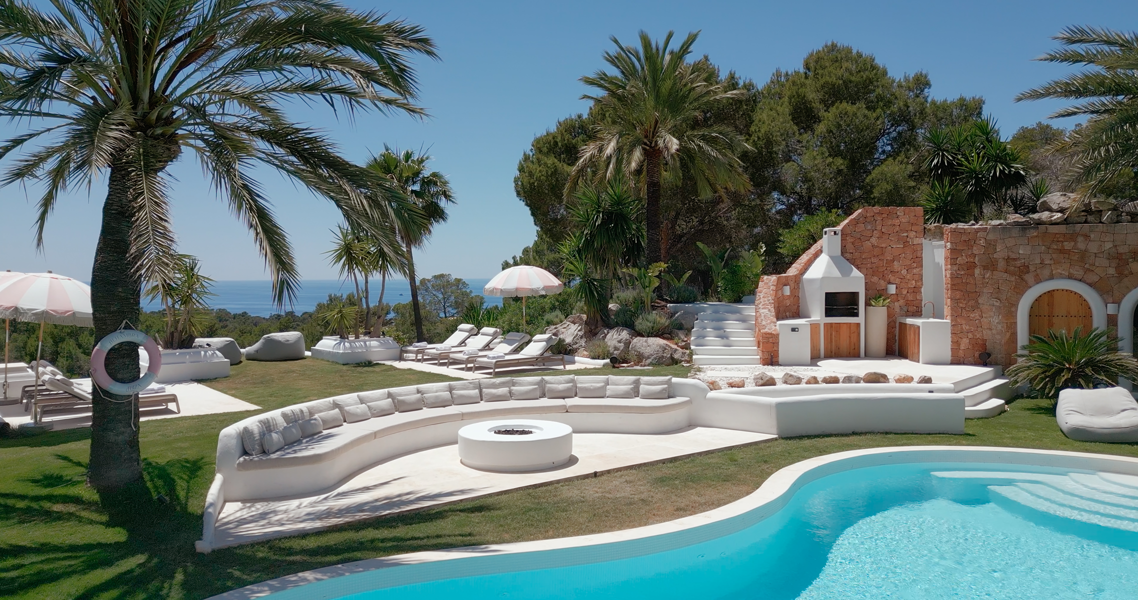  A landmark statement estate on Ibiza’s west coast - 物件實景