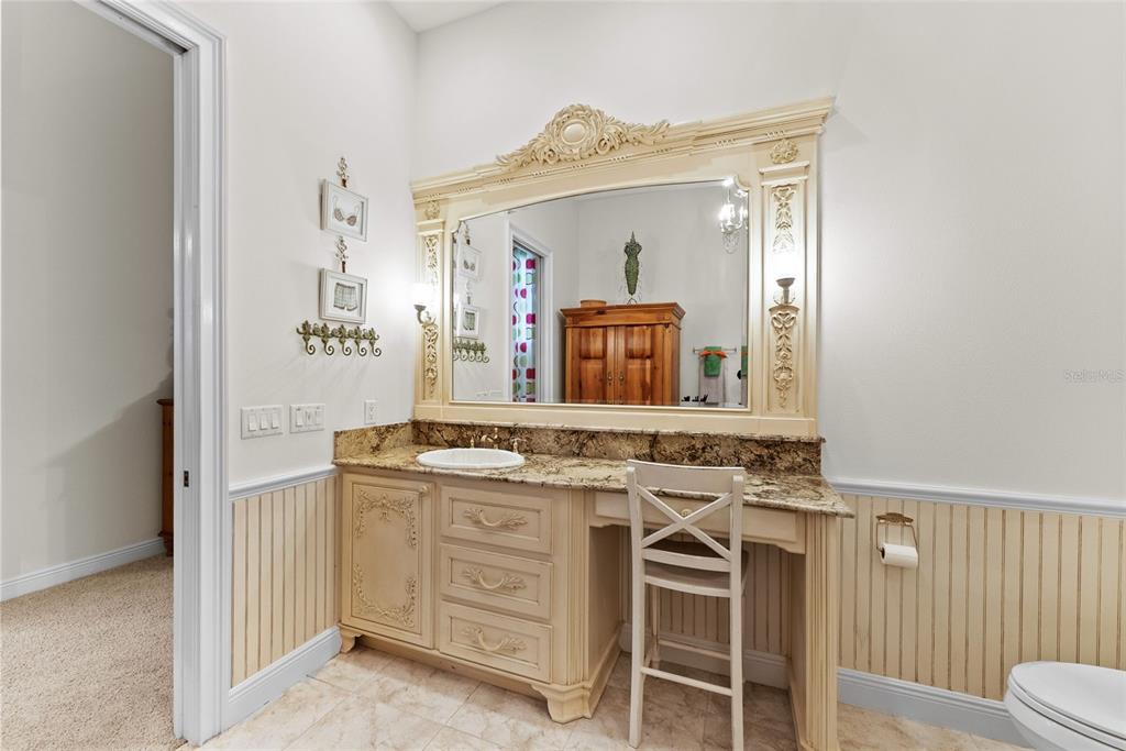 Thonotosassa, Florida, 33592, United States, 4 Bedrooms Bedrooms, ,7 BathroomsBathrooms,Residential,For Sale,1788935