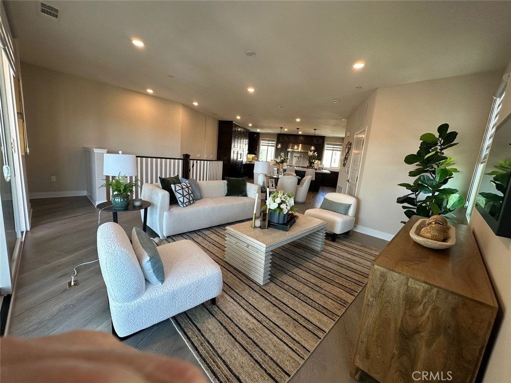 Irvine, California, 92618, United States, 3 Bedrooms Bedrooms, ,4 BathroomsBathrooms,Residential,For Sale,1987840