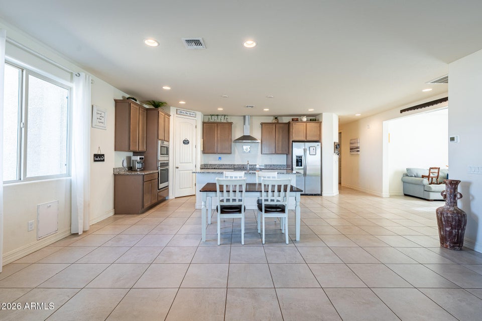 Wittmann, Arizona, 85361, United States, 3 Bedrooms Bedrooms, ,Residential,For Sale,2010818