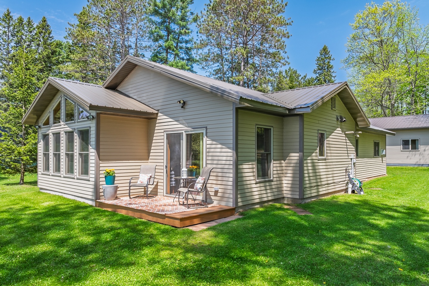 Oma, Wisconsin, 54534, United States, 2 Bedrooms Bedrooms, ,1 BathroomBathrooms,Residential,For Sale,2048309