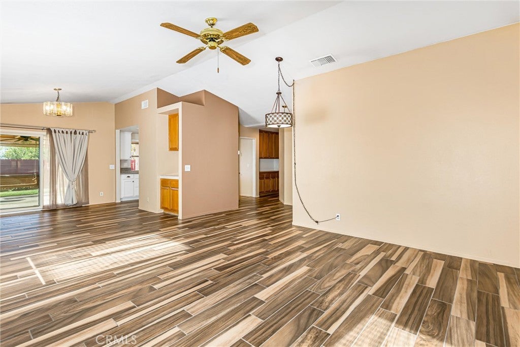 Yucaipa, California, 92399, United States, 3 Bedrooms Bedrooms, ,2 BathroomsBathrooms,Residential,For Sale,2005715