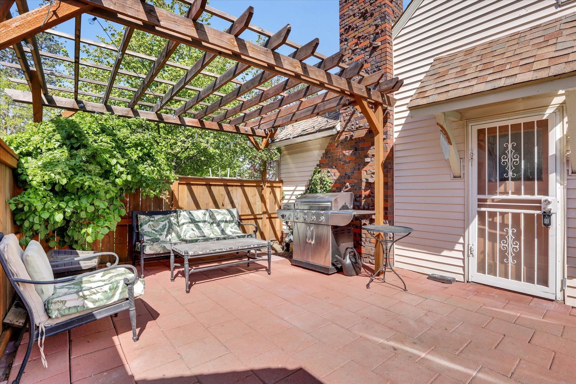 Spokane, Washington, 99203, United States, 4 Bedrooms Bedrooms, ,3 BathroomsBathrooms,Residential,For Sale,1939271